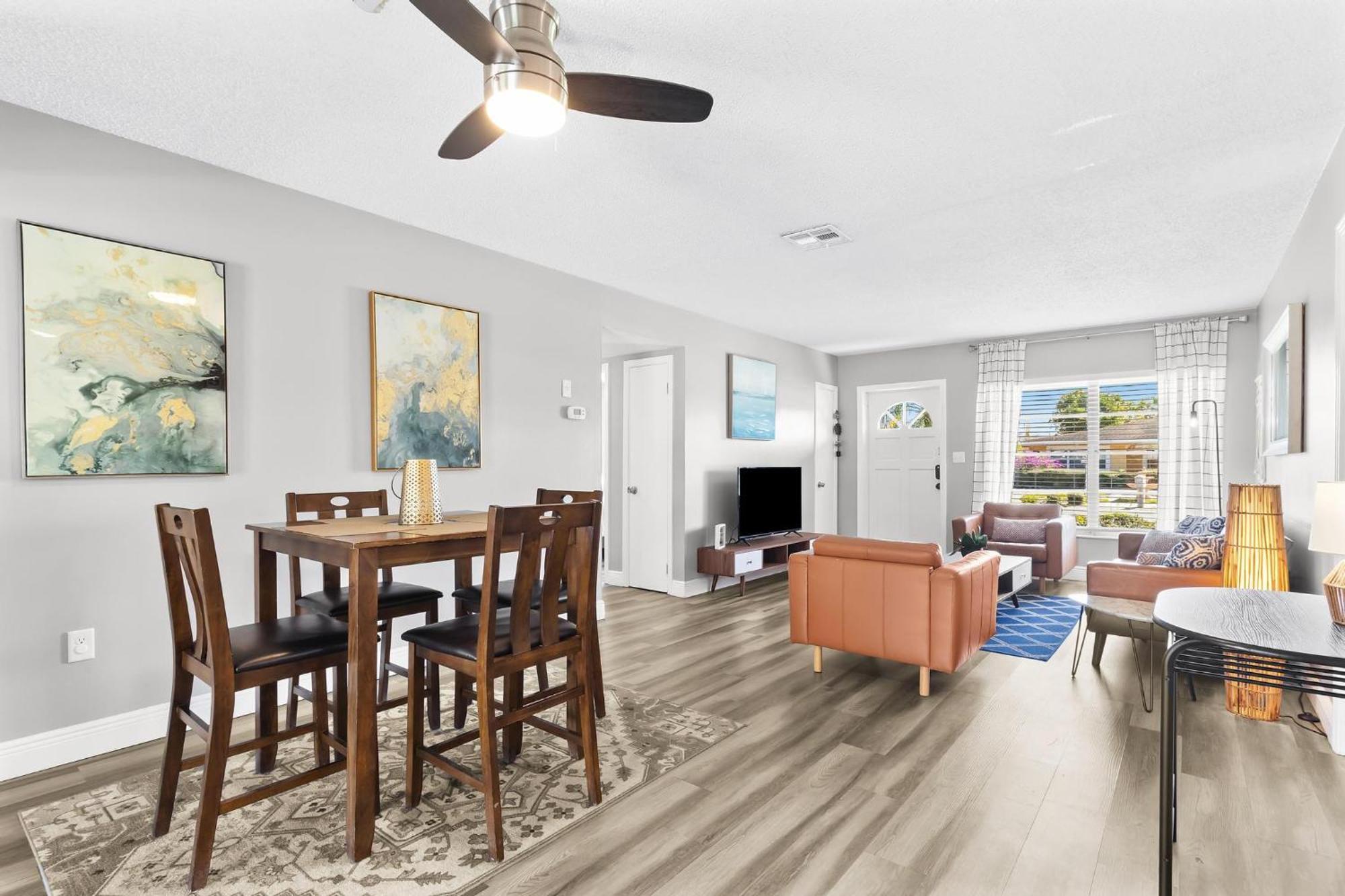 Relaxing Pool Home For Family Getaway Close To Tampa Zoo, Busch Gardens, Restaurants And Shopping! Extérieur photo